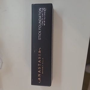 Anastasia Beverly Hills Contour/Foundation Stick